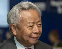 金立群的十年:海面从未平静