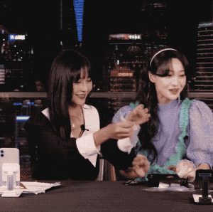 DB5DF06B-1DA2-4BB7-9168-3B27CE25D280.gif
