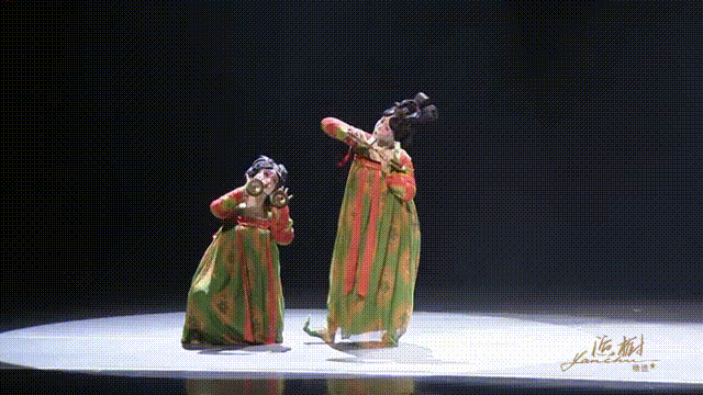 IMG_8271.GIF