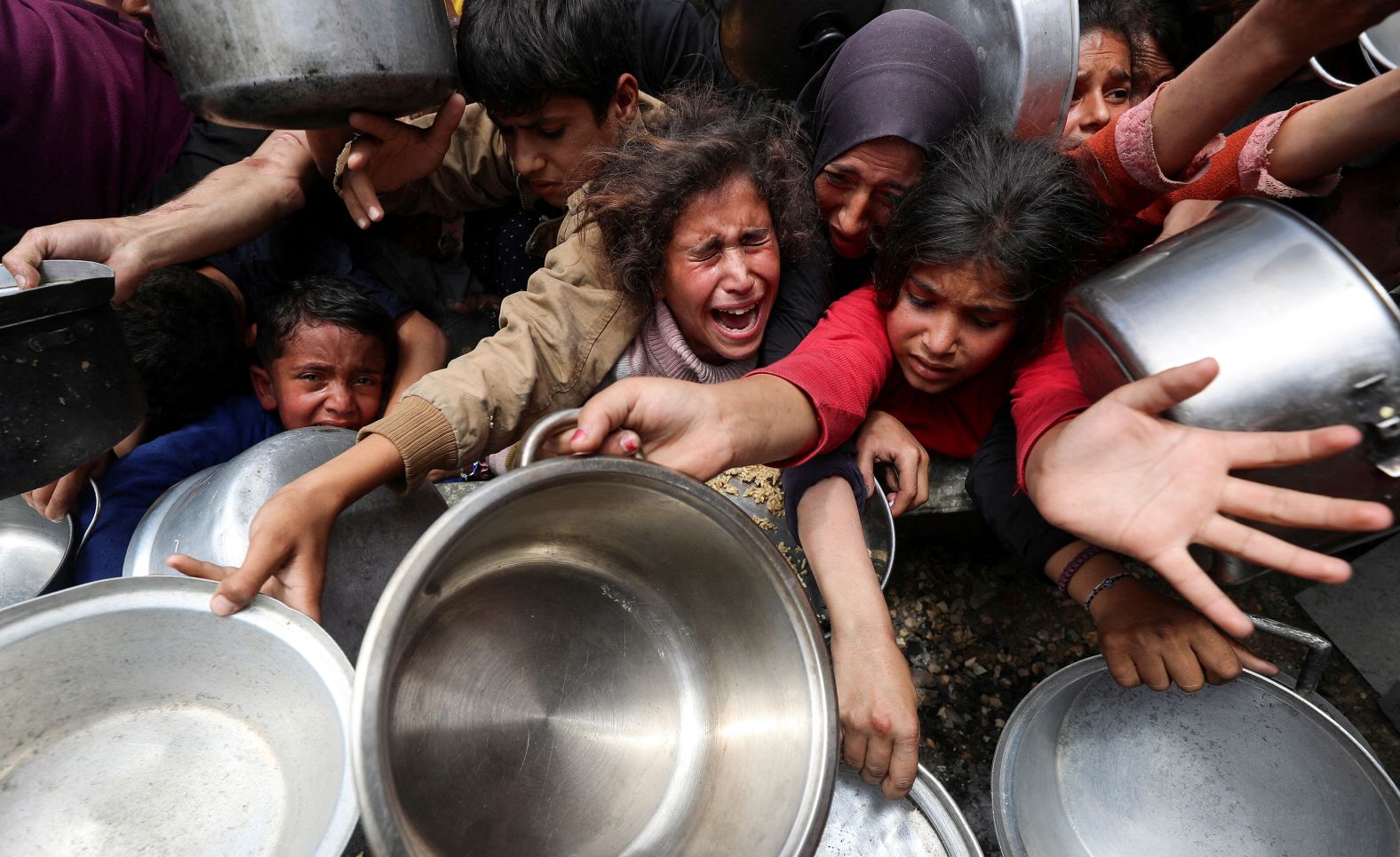 14-14-16-2025-05-14t135544z-244707169-rc2lhearpsz0-rtrmadp-3-israel-palestinians.jpg
