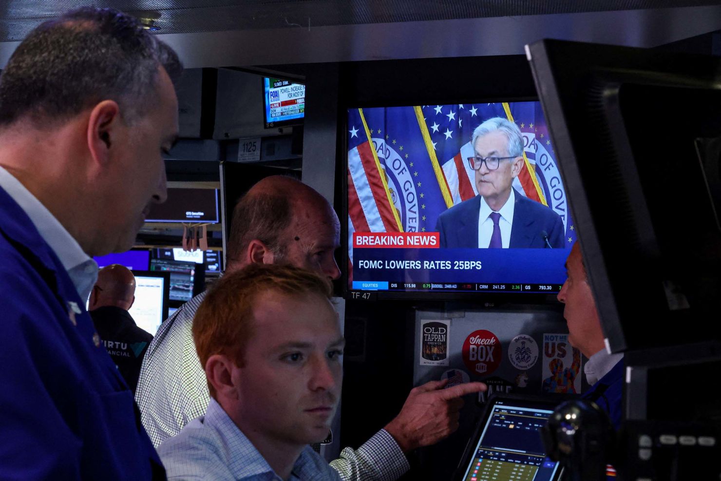 20-19-2025-09-17t193757z-59868325-rc2vtgaf0e4n-rtrmadp-3-usa-markets-fed.jpg