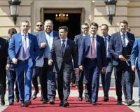 美乌谈判在即，泽连斯基被砍断“臂膀”