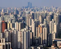 地产“巨震”,银行“吃饱”?