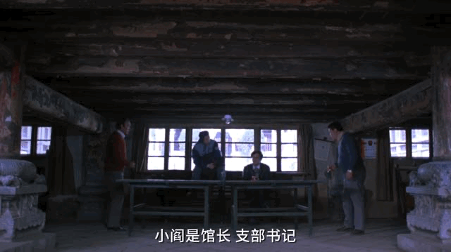 0-ezgif.com-optimize.gif