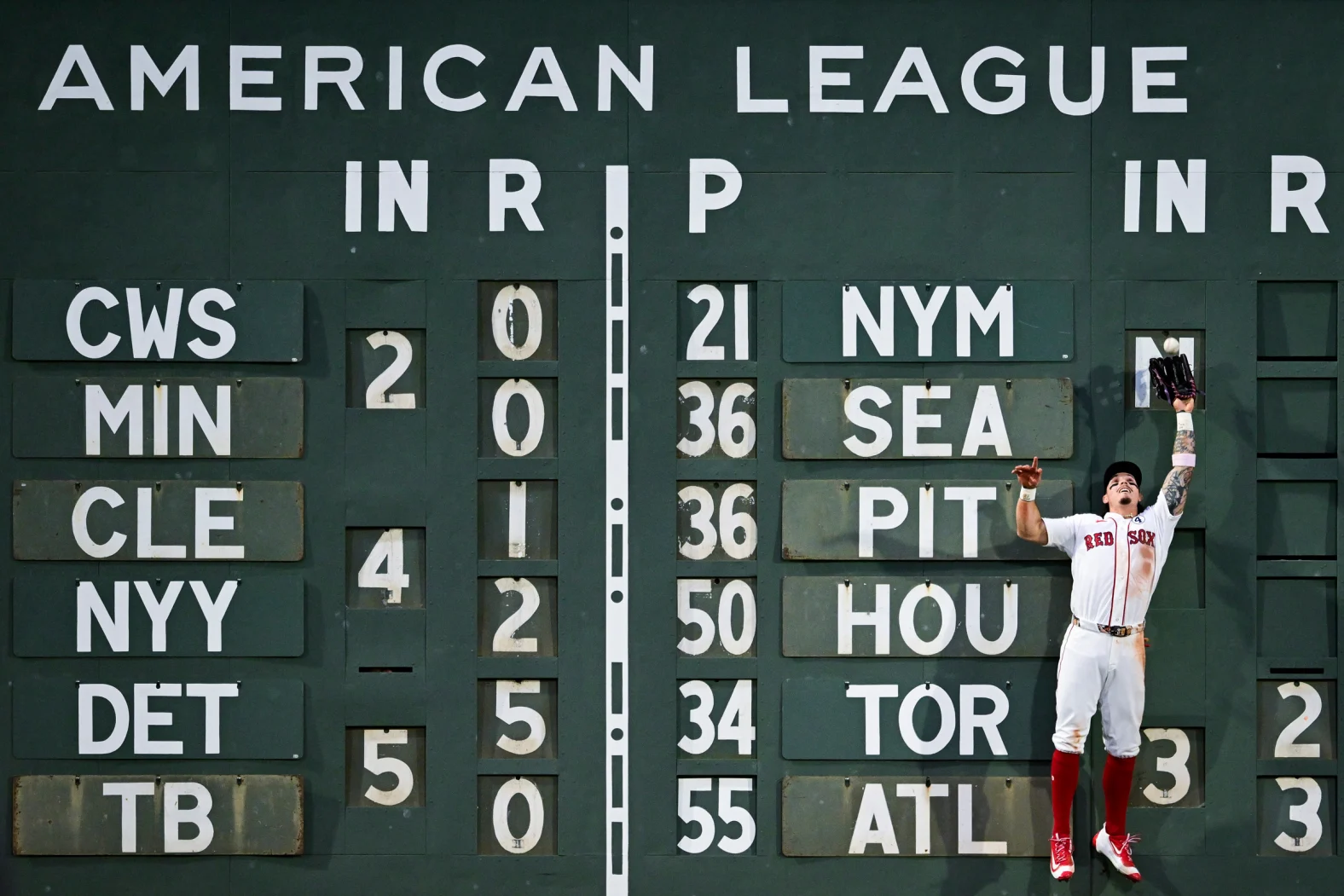 16-16-16-15-14-13-gettyimages-2279511053.jpg